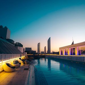 Crowne Plaza Abu Dhabi